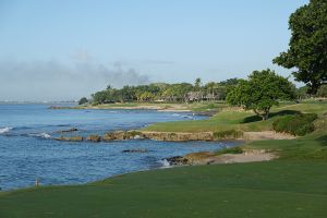 Casa De Campo (Teeth Of The Dog) 5th